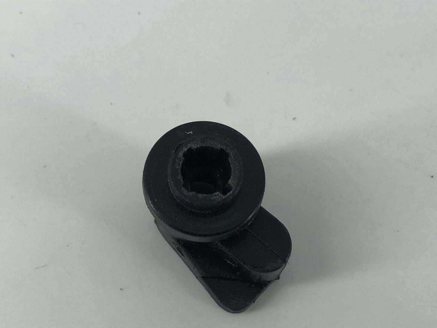Novoferm NovoPort Kunststoff Ersatzteil Plastikteil Plasik Halterung Klemme