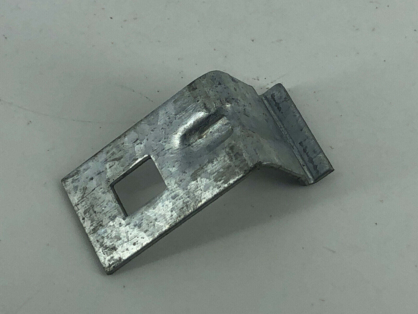 Hörmann Winkel Halter Halterung Befestigung Haltewinkel Sturzhalter