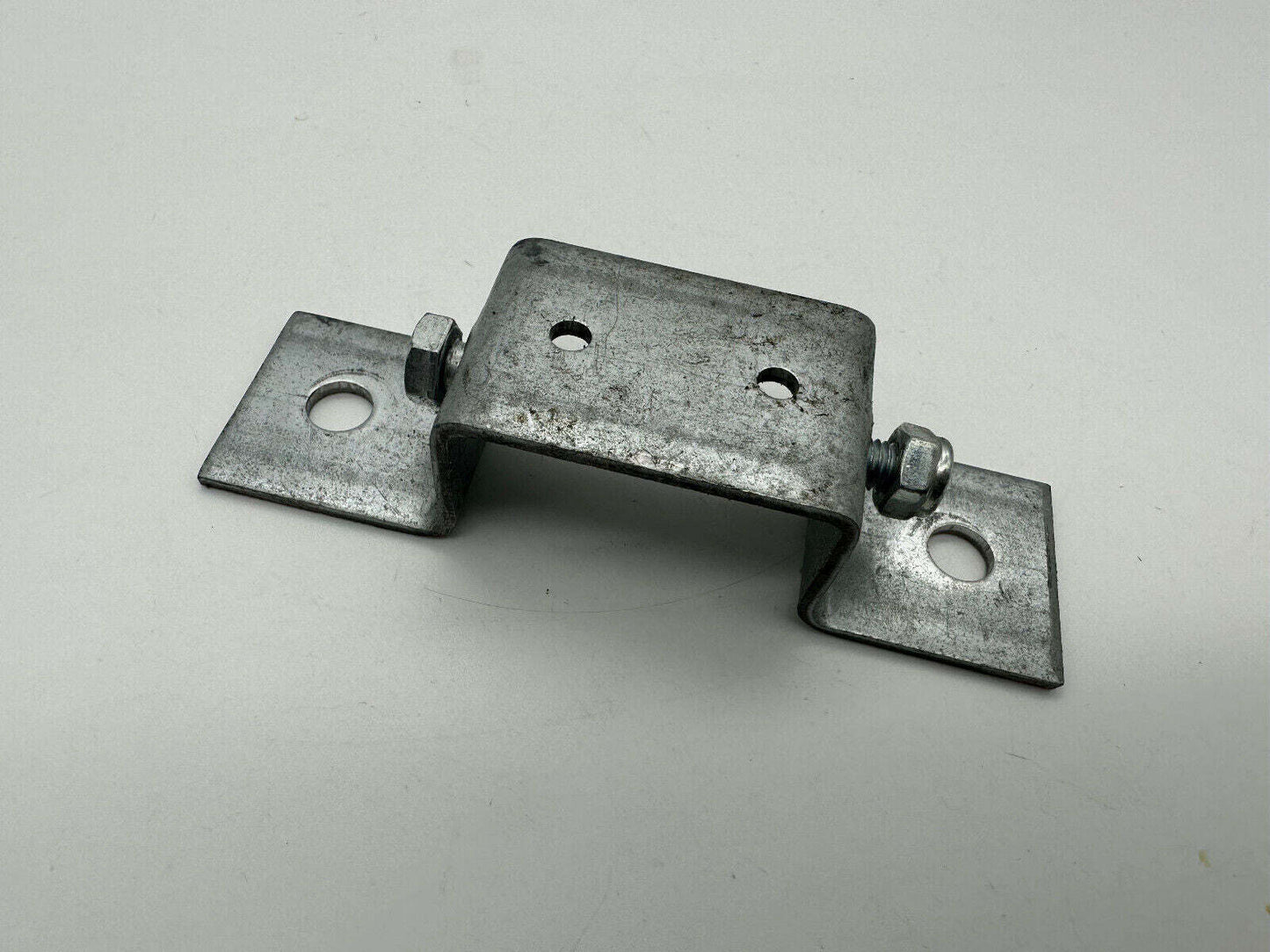 Berner MS60 Winkel Befestigung Halterung Halter Haltewinkel Abhängung Sturzhalte