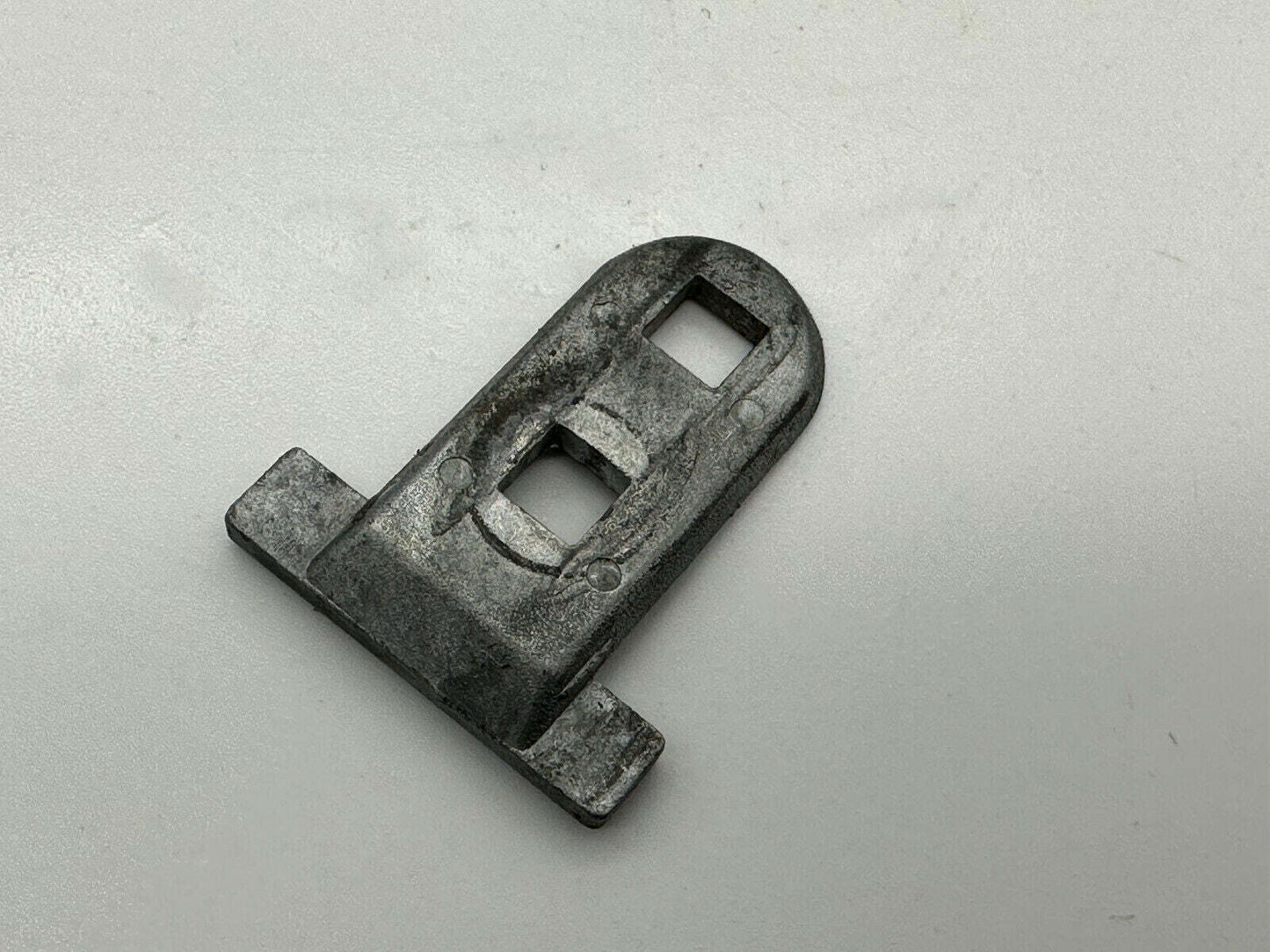 Hörmann Lasche Verschlussbolzen Verschluss