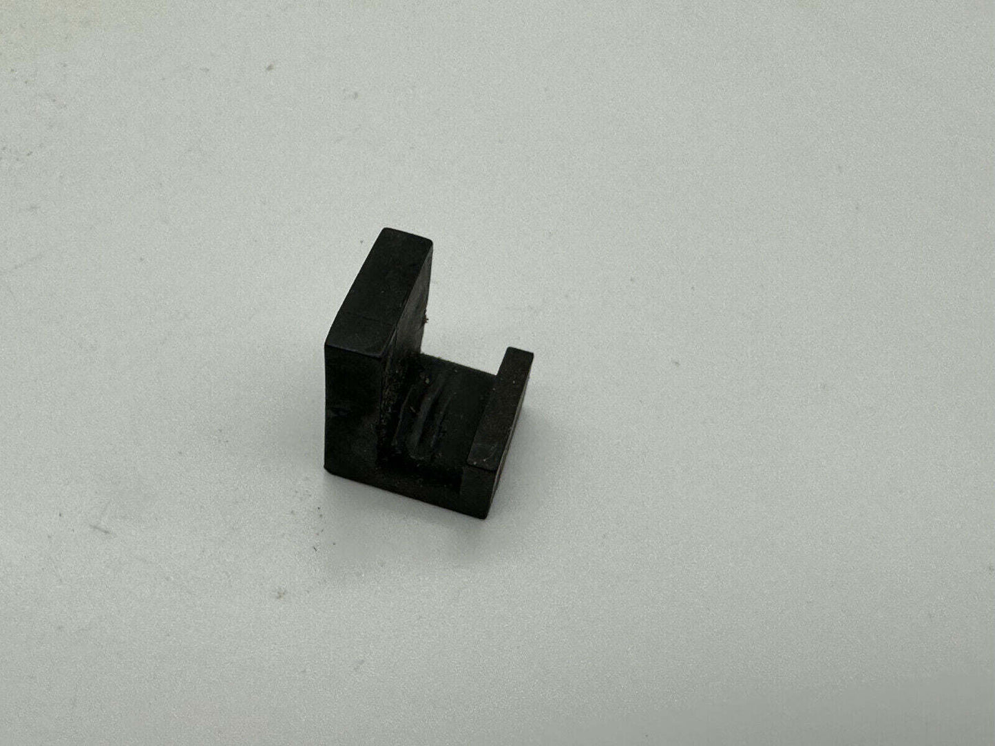 Tormatic GTA 601 Klammer Plastikteil Plasik Kunststoff Halterung Ersatzteil