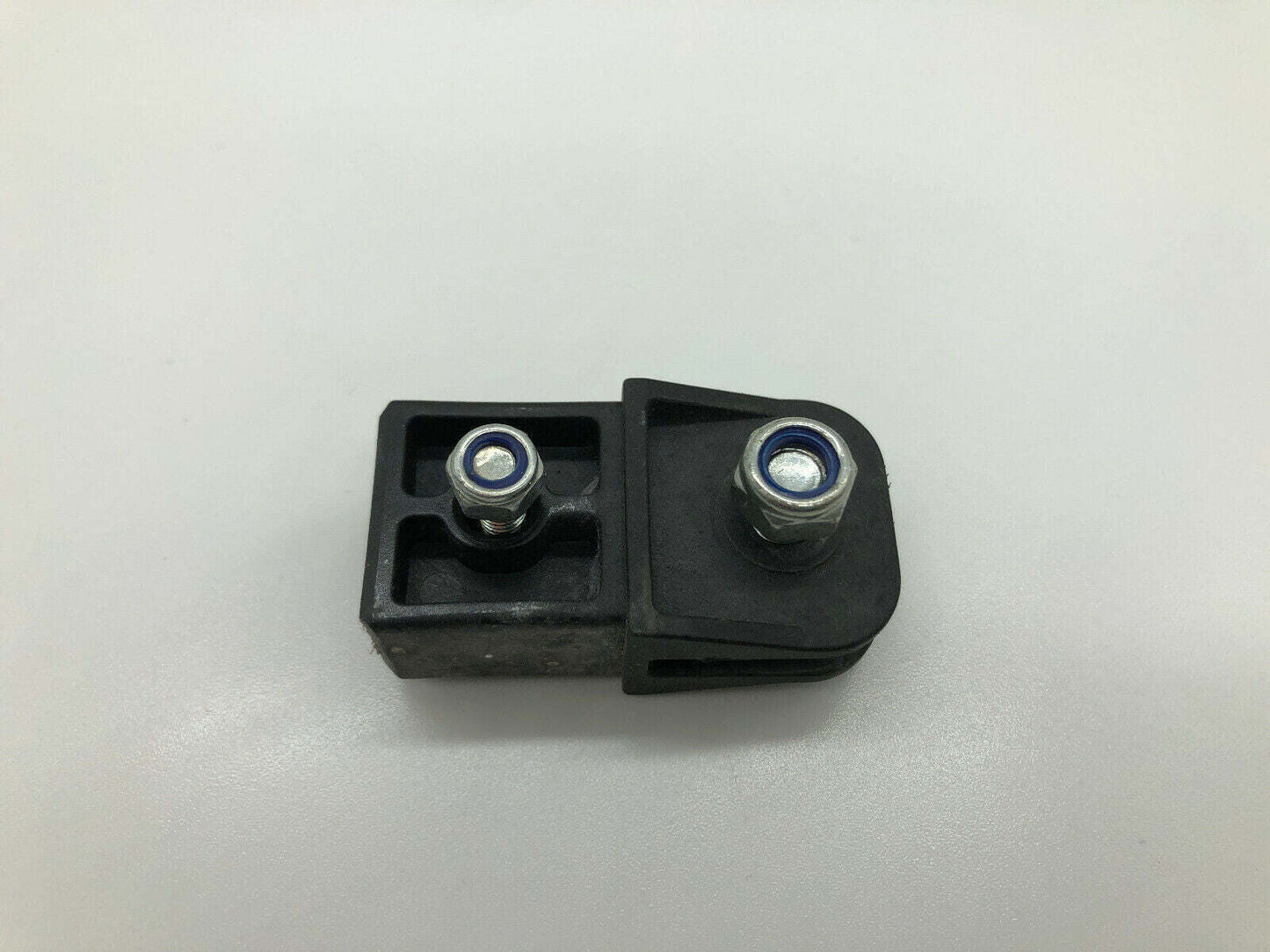 Bernal TB Befestigung Winkel Wand Halterung Halter Torwinkel Haltewinkel Sturzwi