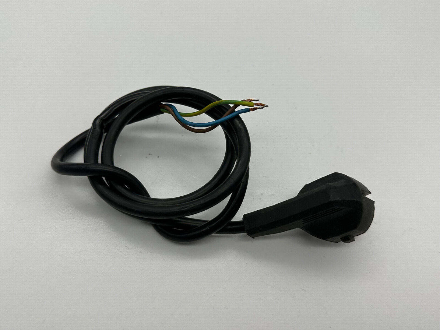 Brennstuhl GT 600 Kabel Stromkabel Anschlusskabel Hauptkabel Verdrahtung Verkabe