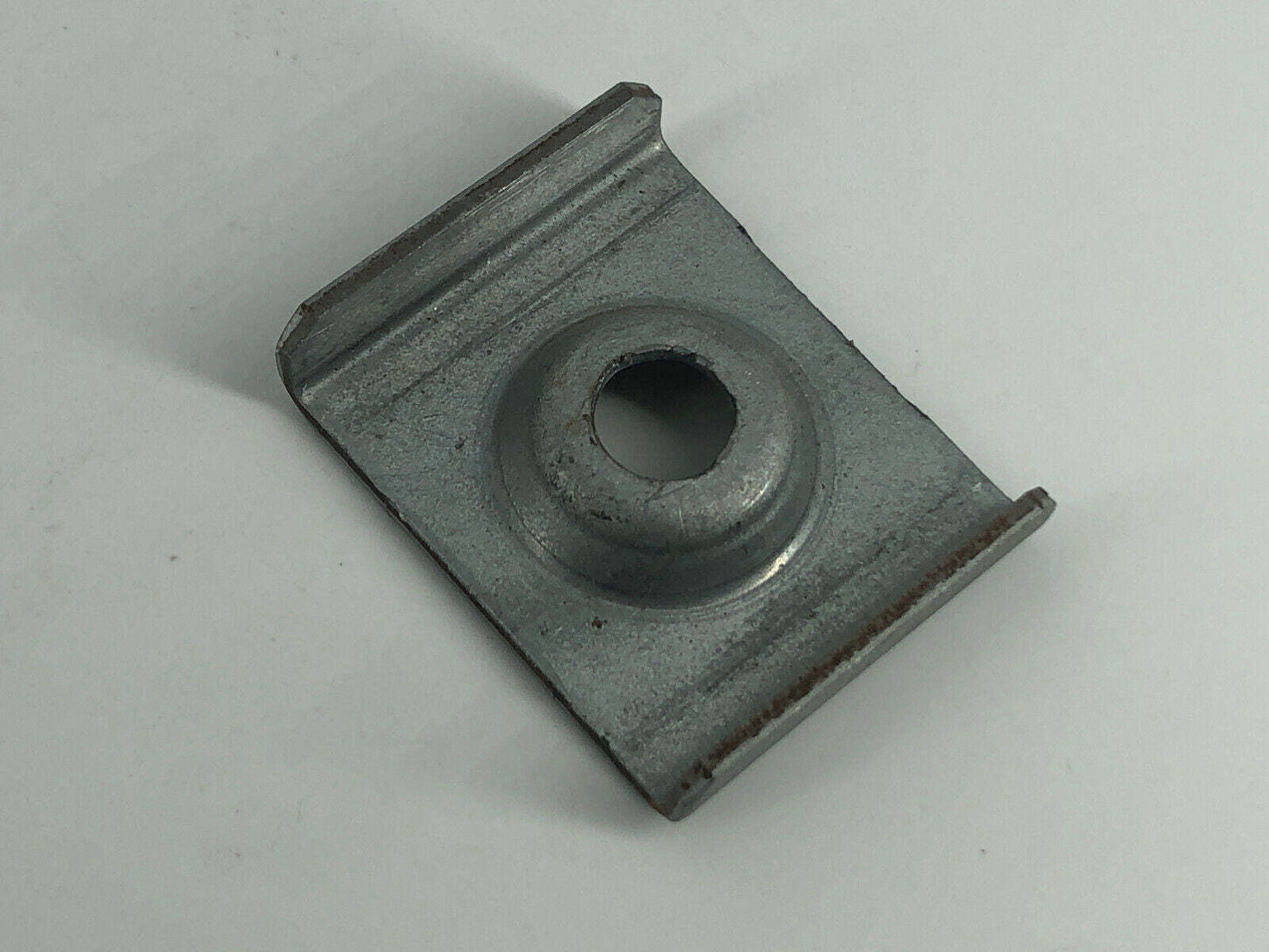 Hörmann Winkel Befestigung Halterung Halter Haltewinkel Deckenabhäng Sturzhalter