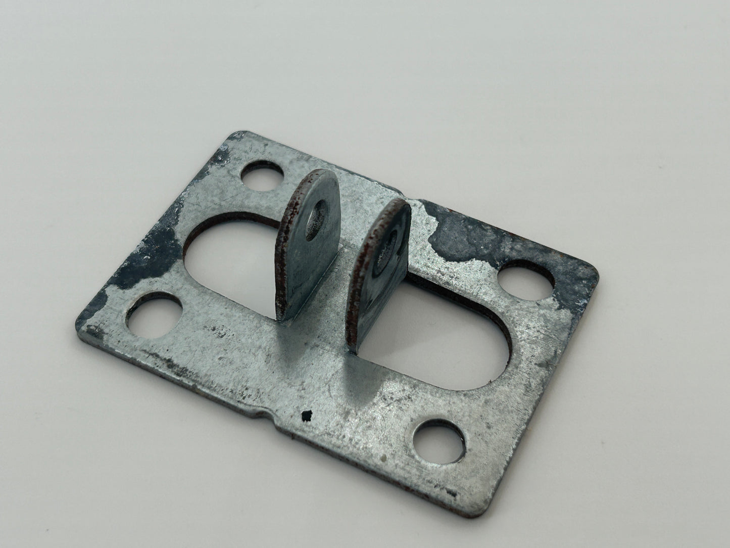 Chamberlain ML800 EV angle bracket mounting bracket wall mounting bracket