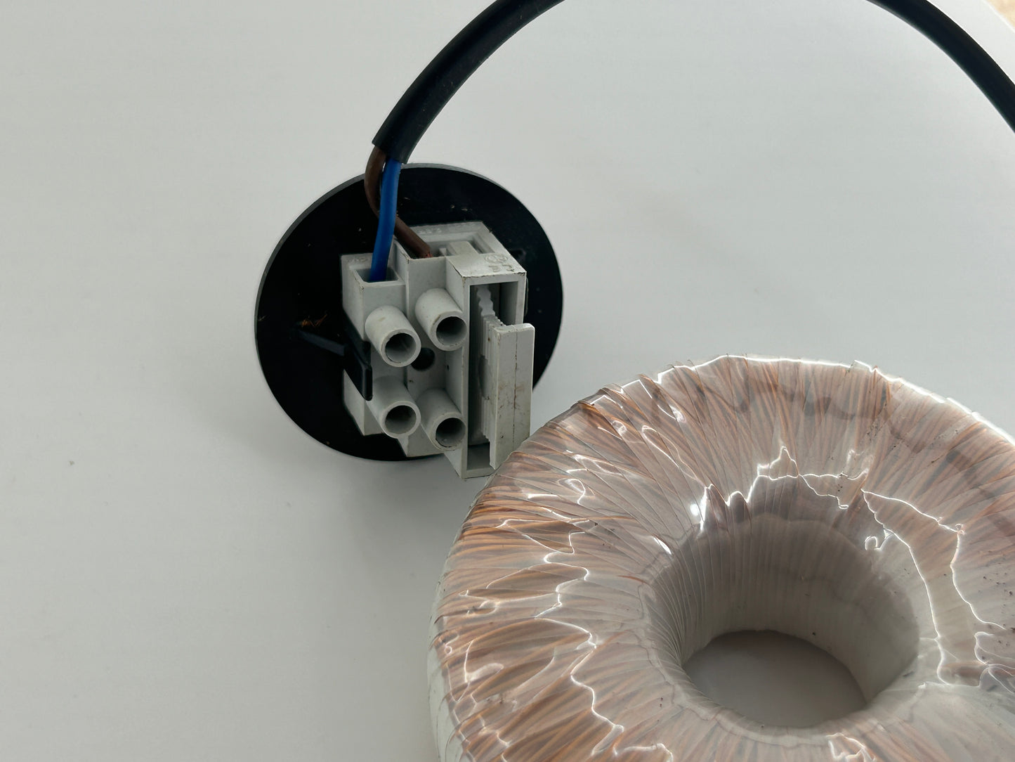 MOD. 6001 433 MHz Netzteil Trafo Stromversorgung Elektronik Transformator Transformer Schaltnetzteil Ringkerntrafo Ringkerntransformator