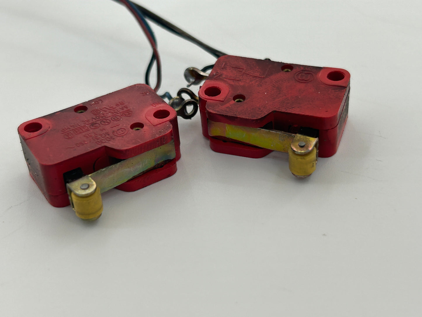 Bernal BT50 limit switch switch button position switch micro switch contact switch