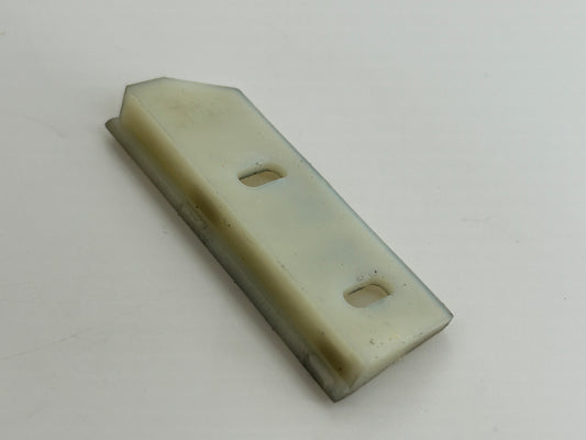 Bernal BT50 Endschalter Anschlag Plastikteil Plasik Kunststoff Halterung Ersatzteil