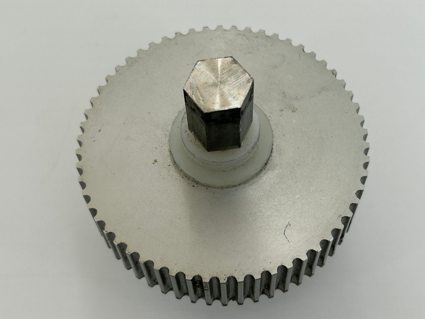 Brütsch Elektronik AG Zahnrad Ritzel Kettenritzel Zahnkranz Antriebsritzel Antriebssnabe Antriebsscheibe Adapteraufsatz Schneckengetriebe Schneckenrad