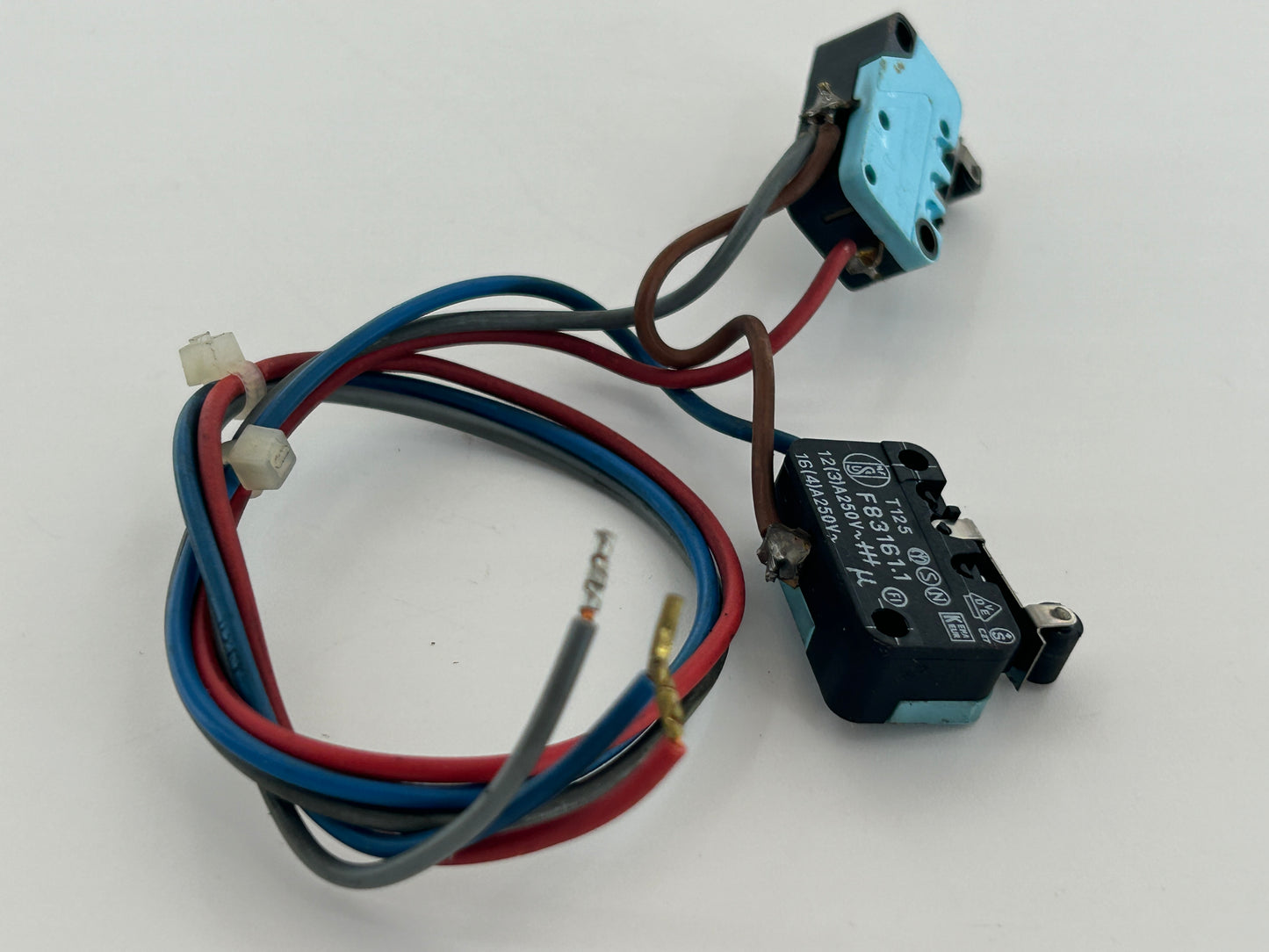 Bernal BA1000 Endschalter Positionsschalter Schalter Microschalter Taster Knopf