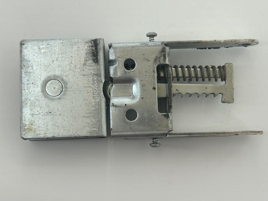 Hörmann Supramatic E Kettenspanner Endstück Umlenkung Spannvorrichtung Winkel Umlenkrolle Rolle Kettenumlenkung Kettenwender Kettenspreizer