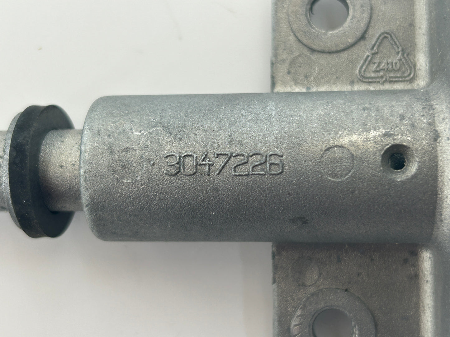 Hörmann Supramatic E locking system for sectional doors
