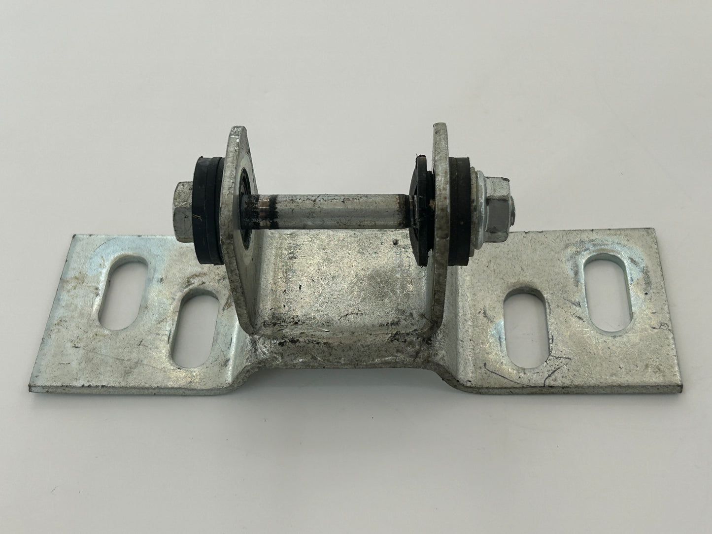 Novoferm Model 500 angle fastening bracket holder retaining angle lintel angle lintel holder suspension wall mounting