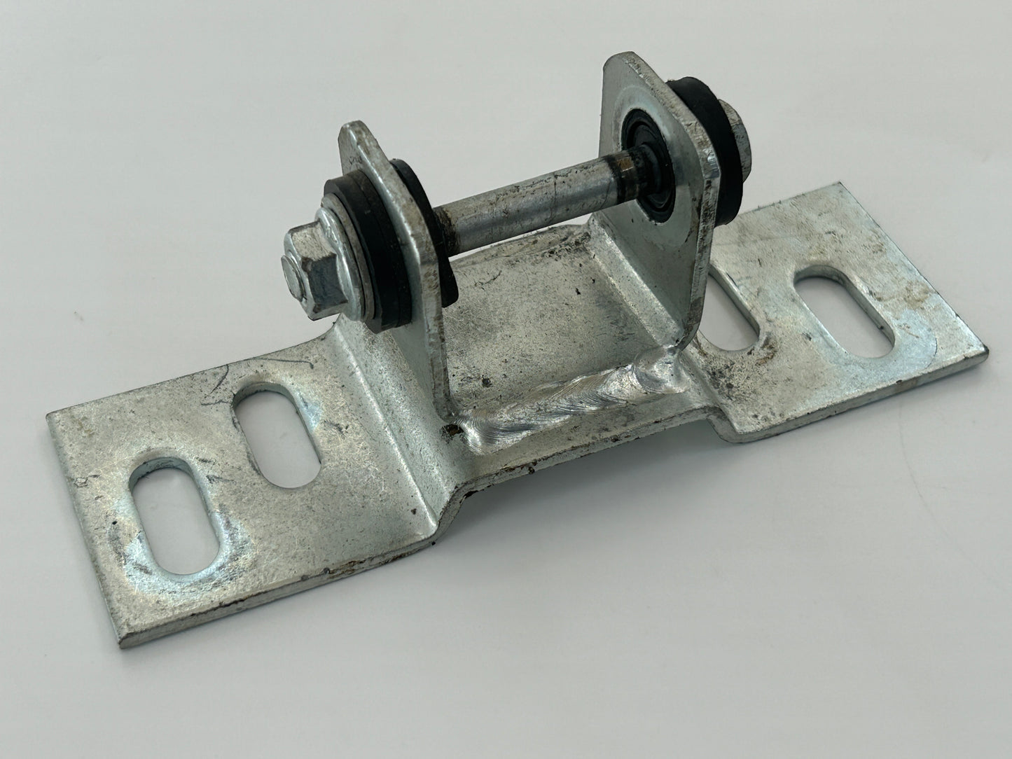 Novoferm Model 500 angle fastening bracket holder retaining angle lintel angle lintel holder suspension wall mounting