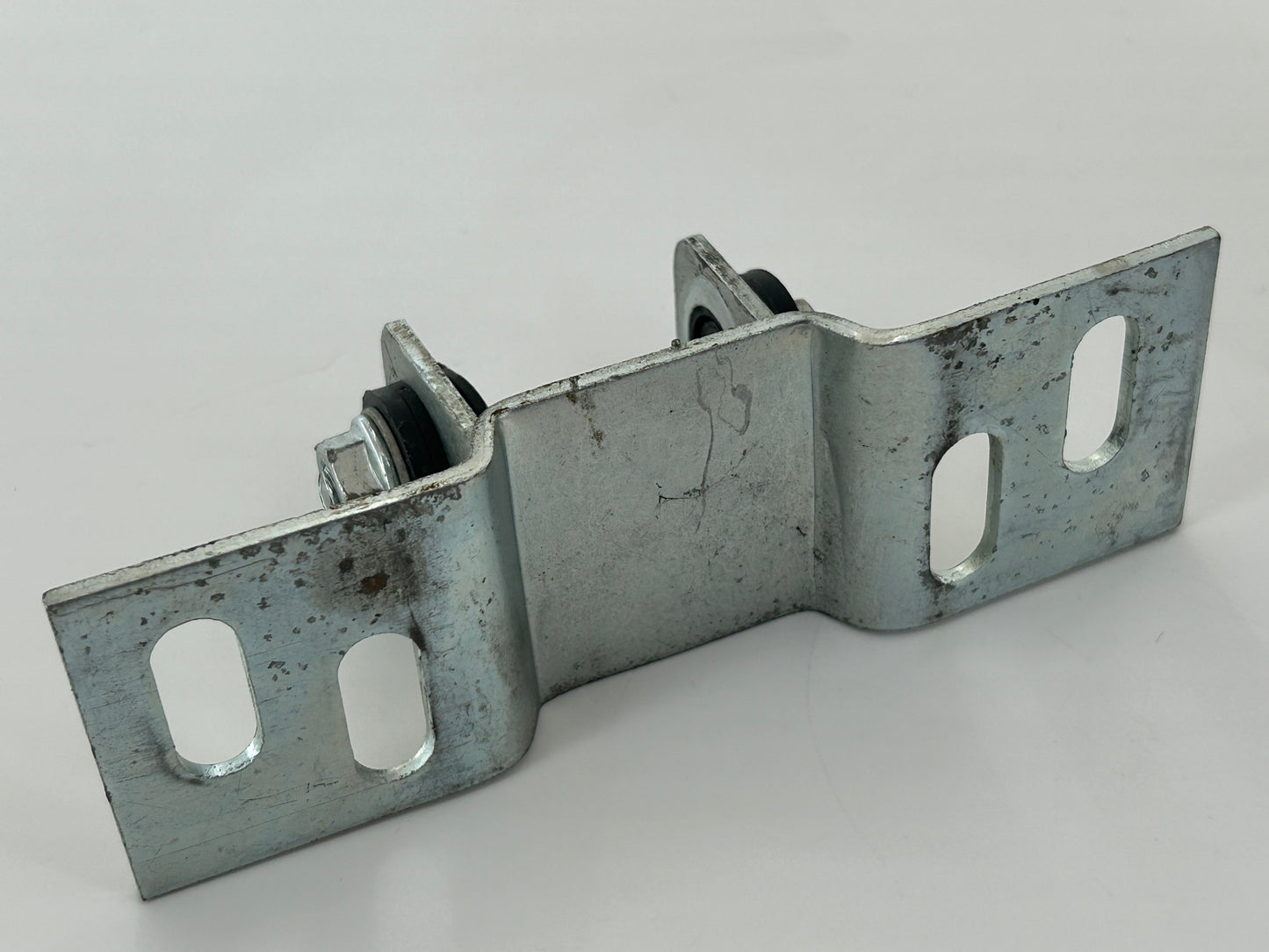 Novoferm Model 500 angle fastening bracket holder retaining angle lintel angle lintel holder suspension wall mounting