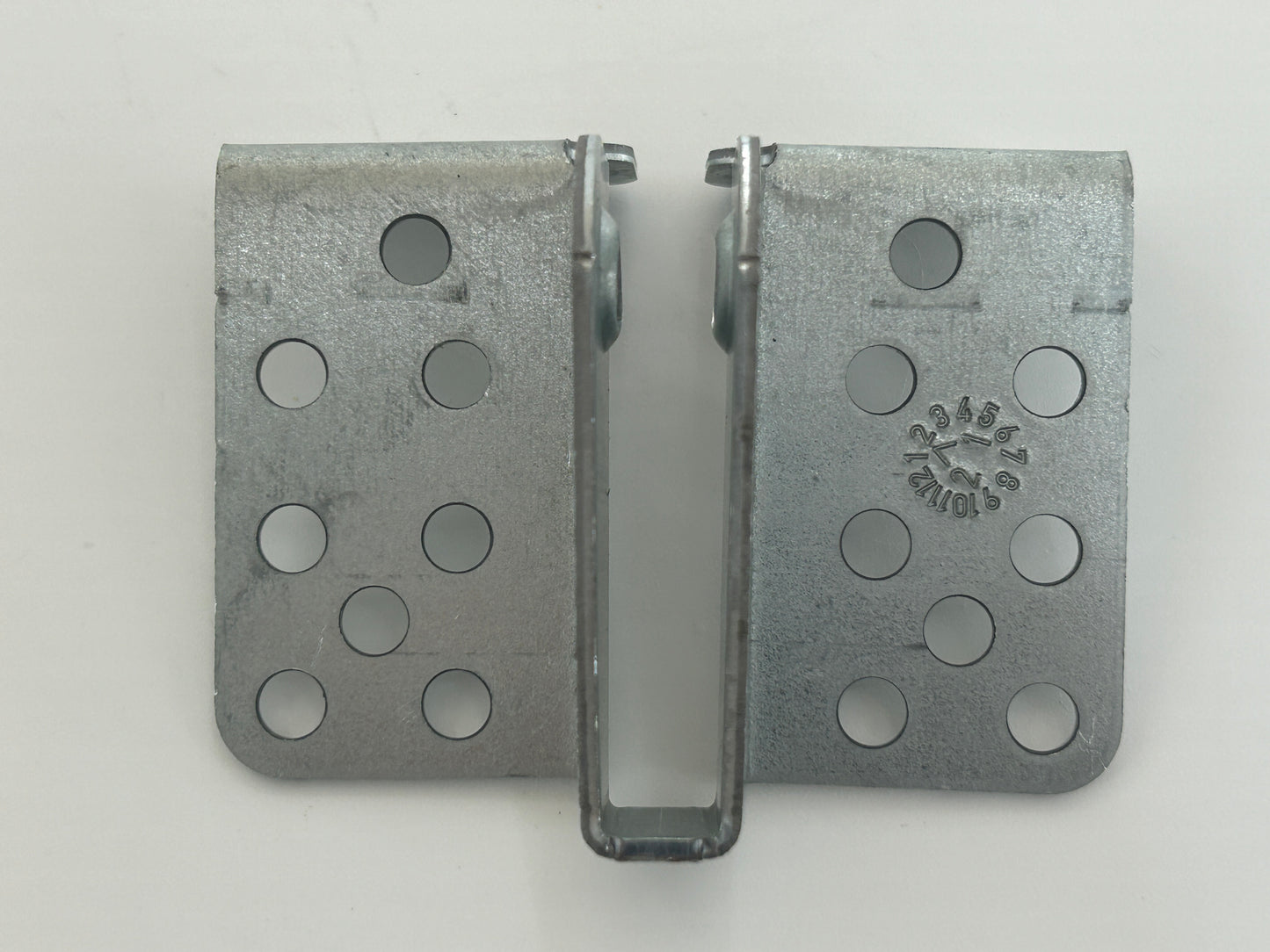 Alulux Detolux 220.2 Toranbinder Torbeschlag Torblattwinkel Haltewinkel Torbeschlagswinkel Torverschluss Toranschlusskonsole