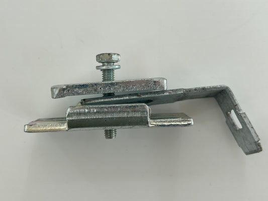 Nice Spin Spa Winkel Bügel Befestigung Halterung Halter Haltewinkel Schienenbefestigung Sturzwinkel Sturzhalter