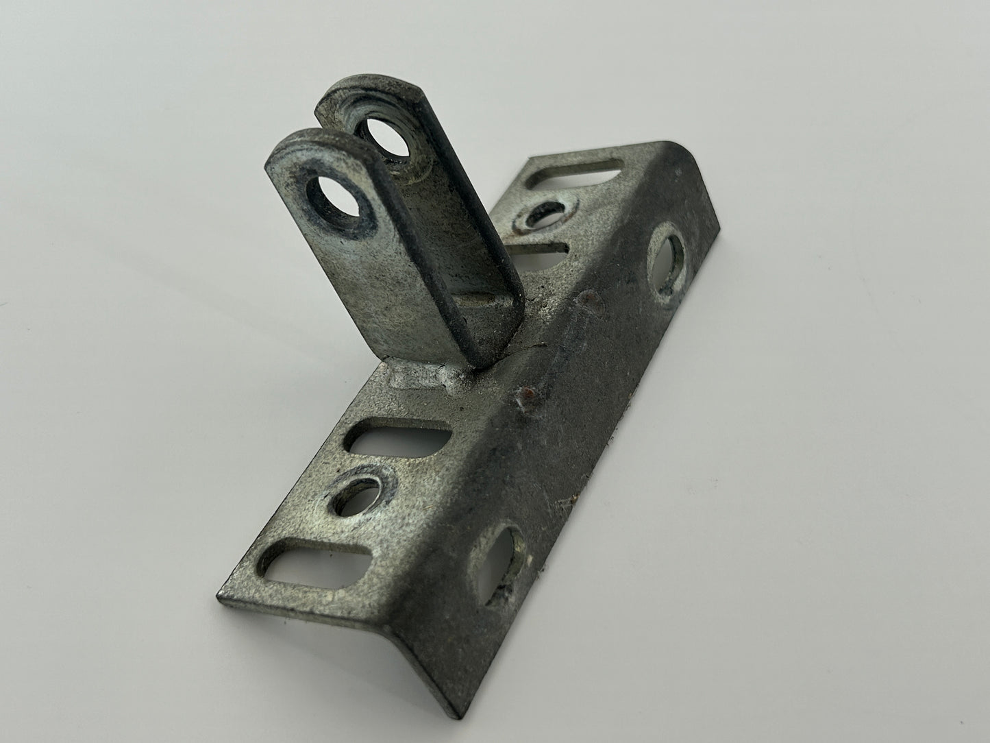 Chamberlain ML1000EV gate angle gate fastening gate connector gate fitting gate leaf angle retaining angle gate fitting angle gate lock gate connection bracket