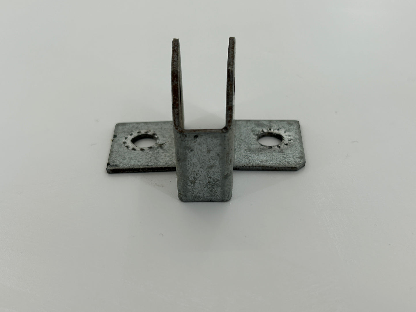 Chamberlain ML700 Torwinkel Winkel Torbefestigung Toranbinder Torbeschlag Torblattwinkel Haltewinkel Torbeschlagswinkel Torverschluss Toranschlusskonsole