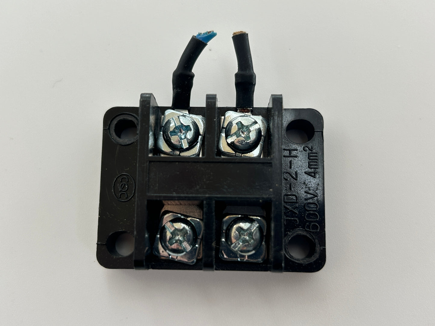 Bernal GAMMA 600 Anschlussklemme Stromklemmen Klemme Verteiler Sicherung Schraubklemme Anschlussleiste Ladebuchse Verbindungsklemme