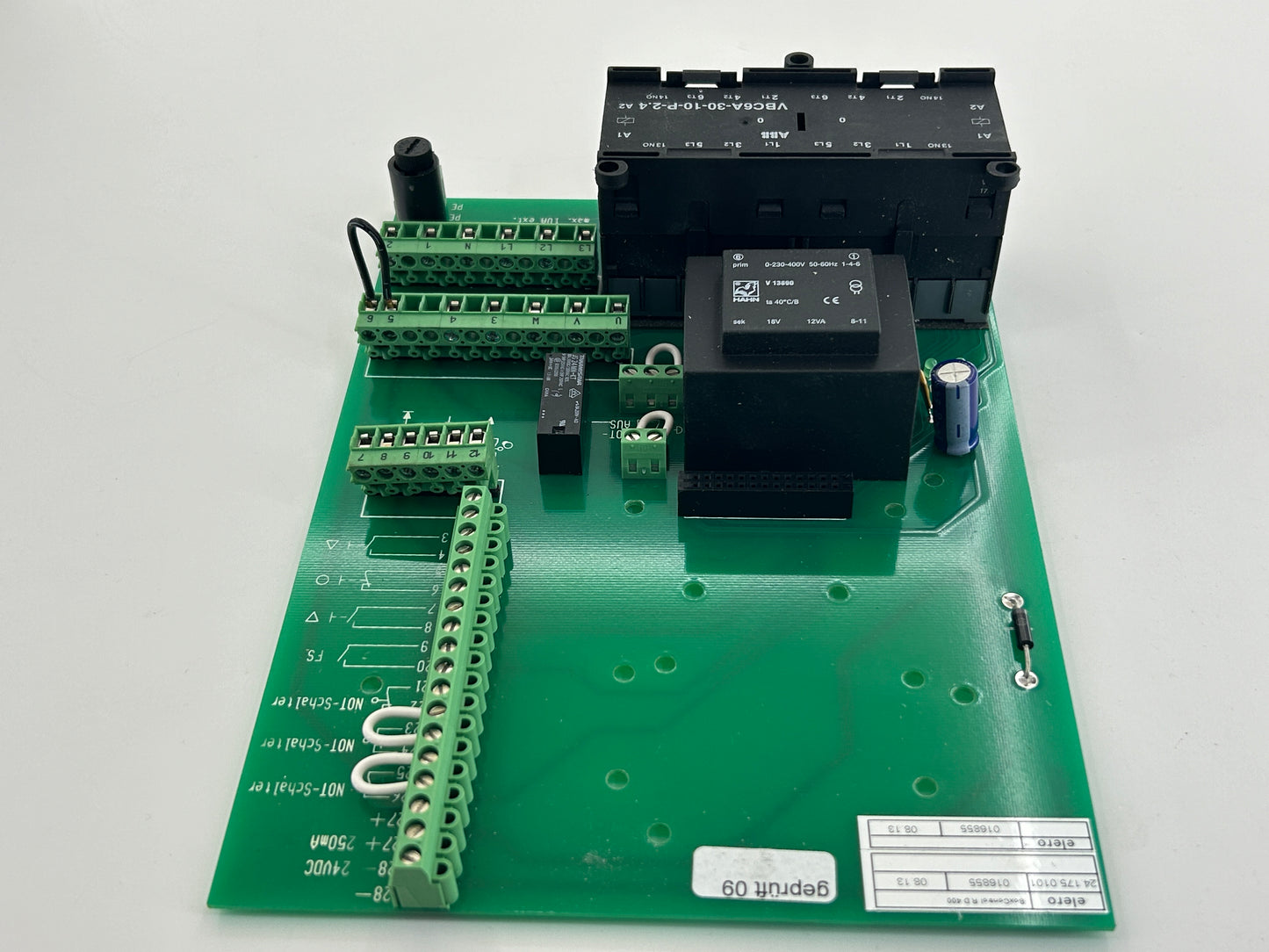Elero BoxControl RD400 Platine Elektronik Hauptplatine Steuerung Steuerplatine Basisplatine Bedienplatine Elektroniksteuerung Leistungsplatine Multifunktionsplatine
