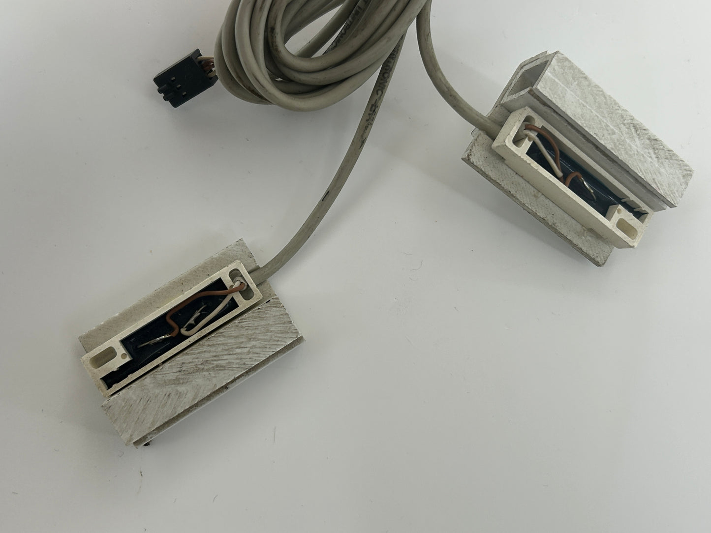 Wecla 2500 Endschalter Schalter Taster Positionsschalter Sensor Endanschlag Microschalter Kontaktschalter Knopf