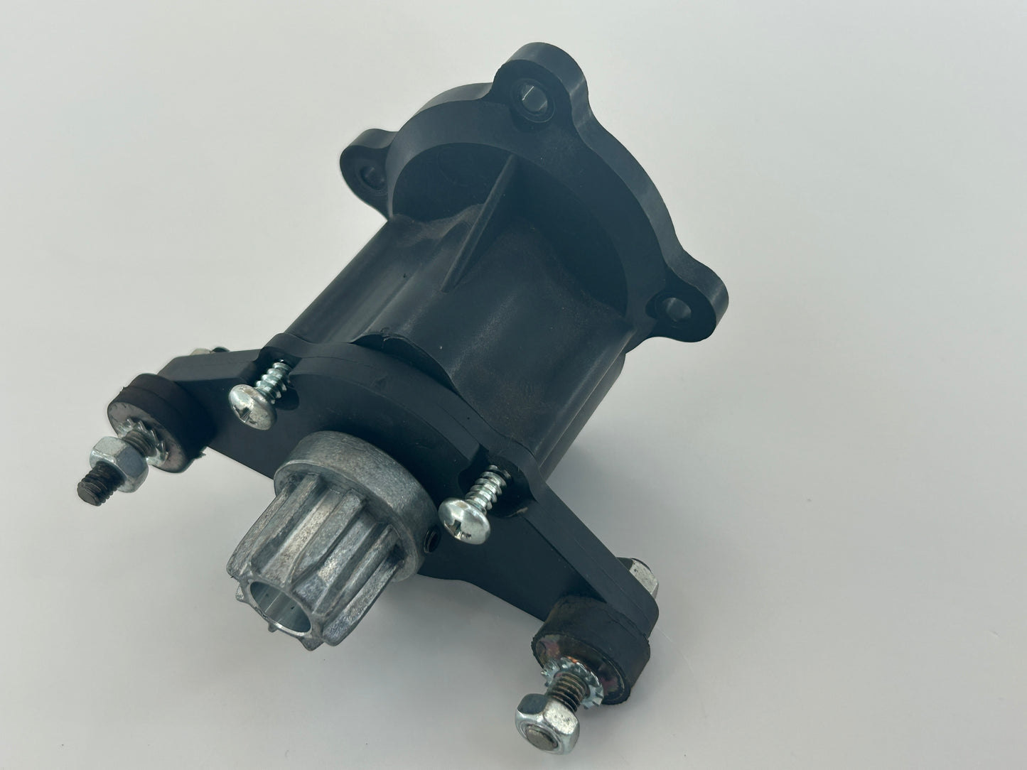 Wecla 2500 Getriebe Schneckengetriebe Zahnrad Zahnkranz Ritzel Kettenritzel Antriebsritzel Antriebssnabe Antriebsscheibe Adapteraufsatz Schneckenrad