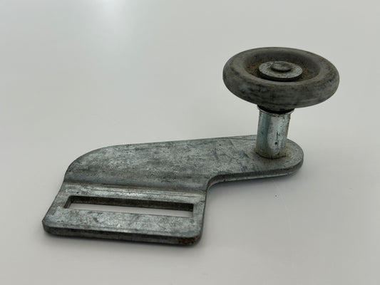 Novoferm VL Laufrollenhalterung Rollenhalterung Rolle Halterung 30501 301 G