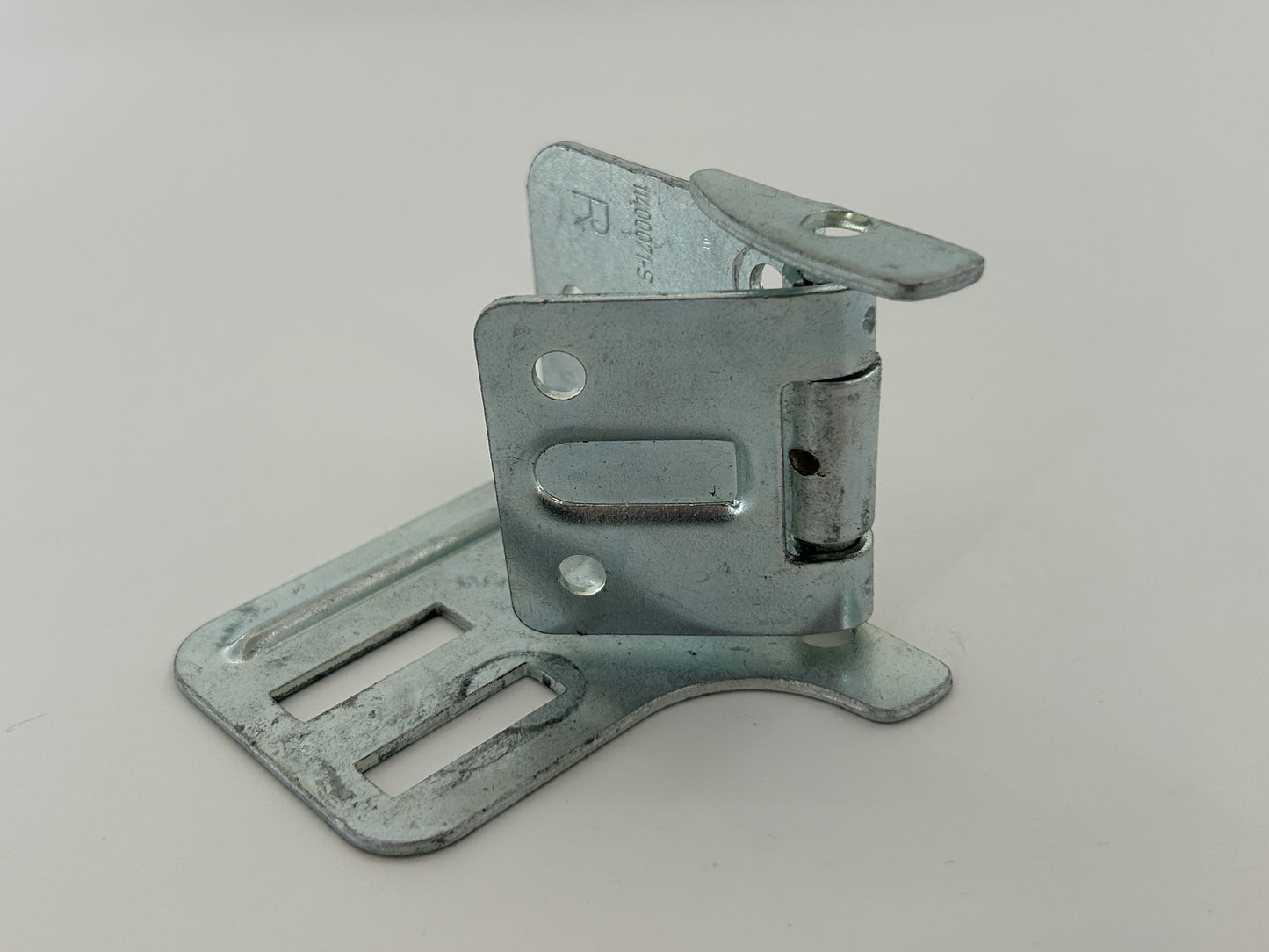 Novoferm side hinge right fastening bracket holder bracket hinge
