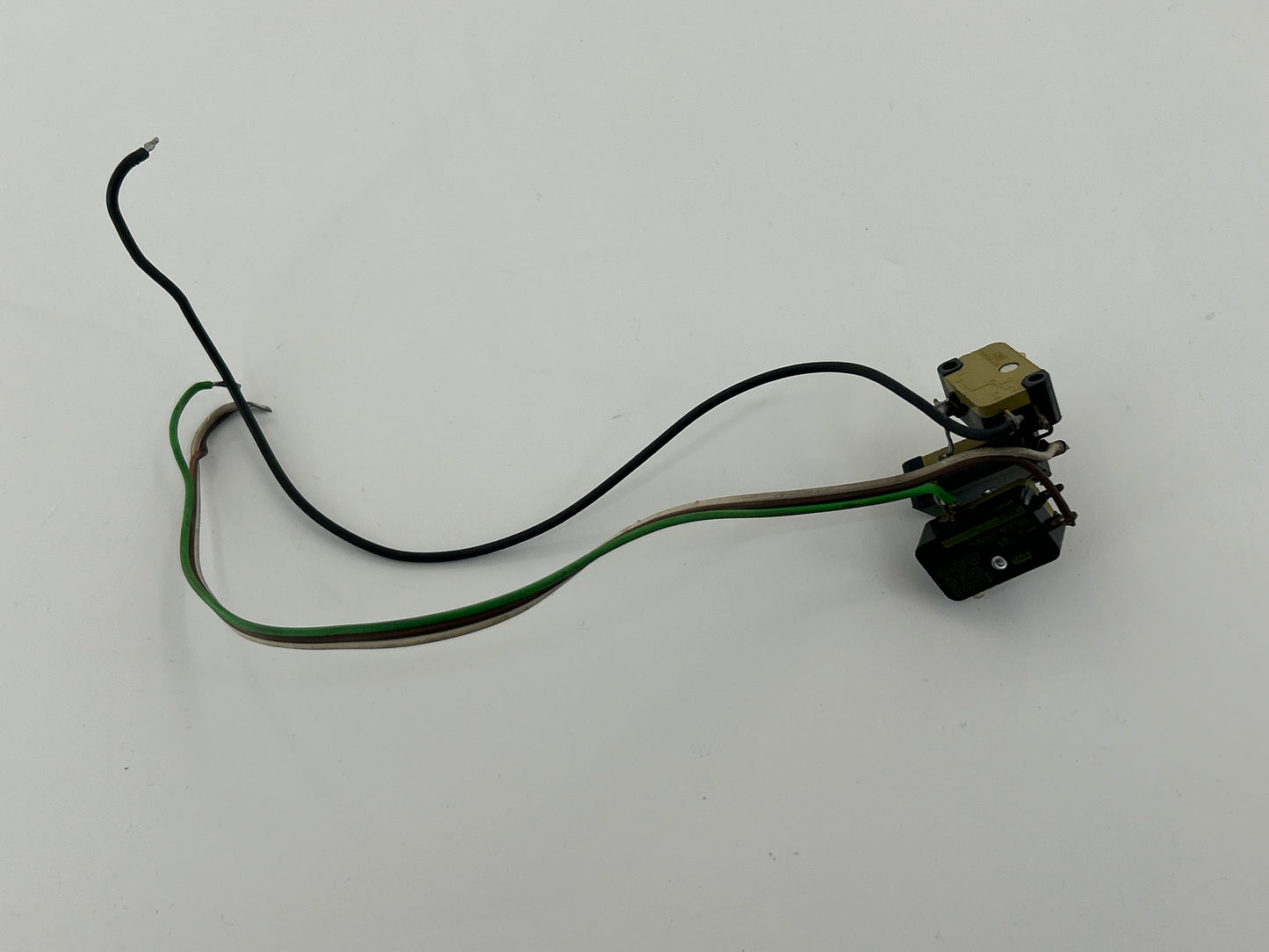 Belfox GKA3 limit switch switch button position switch sensor end stop micro switch contact switch button