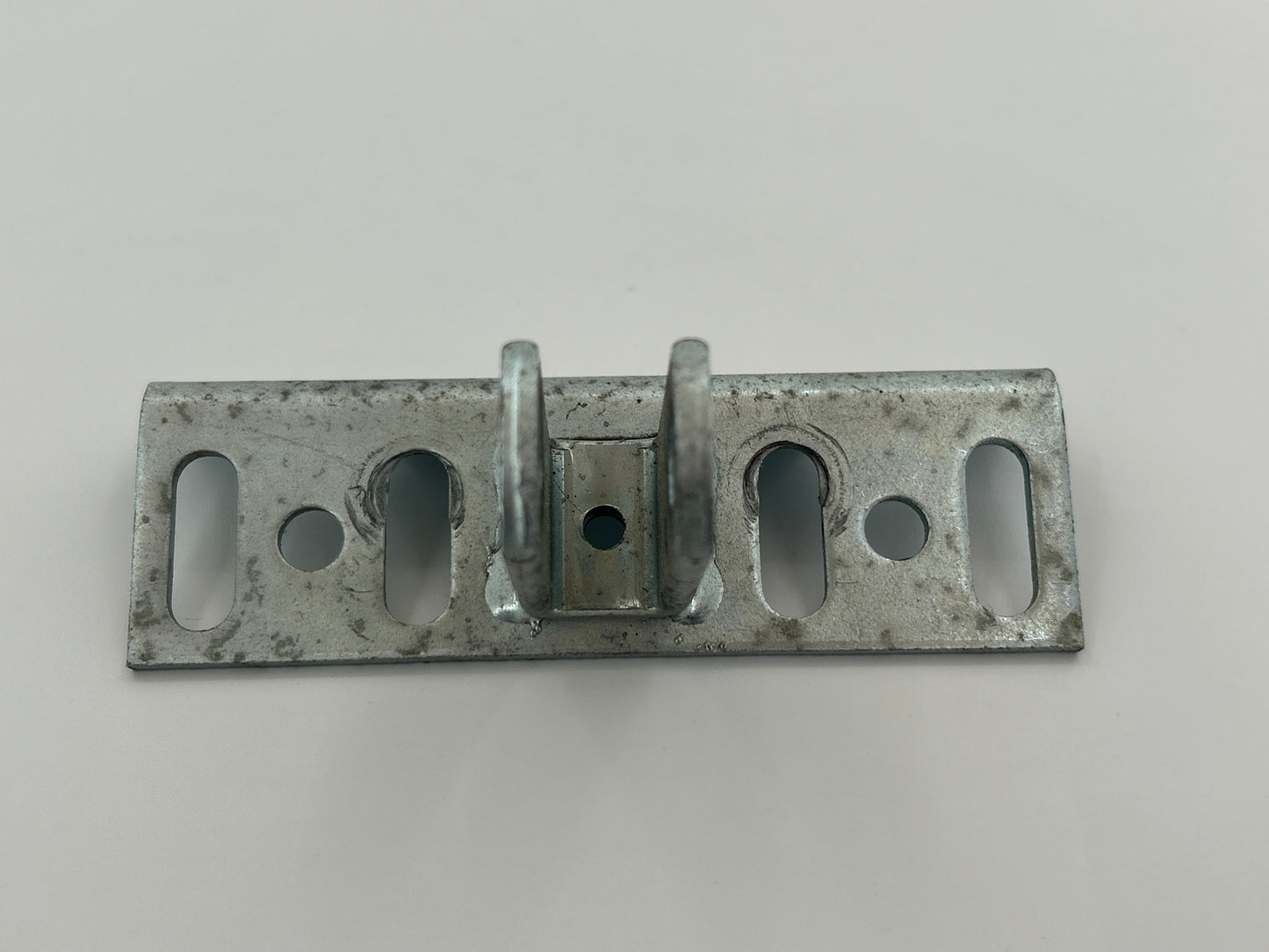 Bosch TL Torwinkel Torbefestigung Toranbinder Torbeschlag Torblattwinkel Haltewinkel Torbeschlagswinkel Torverschluss Toranschlusskonsole