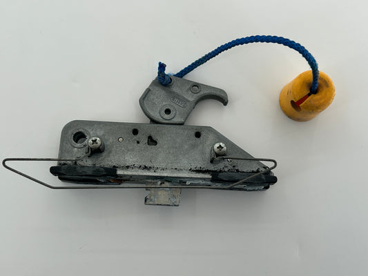 Hörmann GTD50 Laufwagen Mitnehmer Schlitten Zugschlitten Motorwagen Laufkatze Laufbock Gleitschlitten Laufschuh Laufschlitten Rollenwagen Führungsschlitten Antriebsschlitten