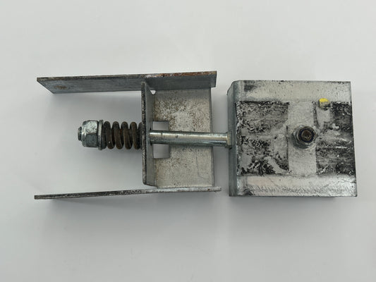 Chamberlain LM800 Kettenwender Umlenkung Rad Rolle Laufrolle Umlenkrolle Führungsrolle Spannrolle Antriebsrolle Kettenführung Kettenspanner Endstück Umlenkung Spannvorrichtung Winkel Umlenkrolle Rolle Kettenumlenkung Kettenwender Kettenspreizer