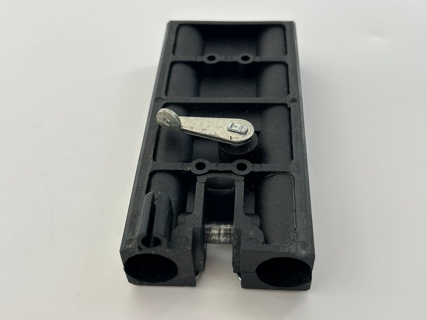 Endress GTA610 Carriage Carrier Slide Traction Slide Running Block Running Shoe Trolley Running Slide Roller Carriage Guide Slide Drive Slide