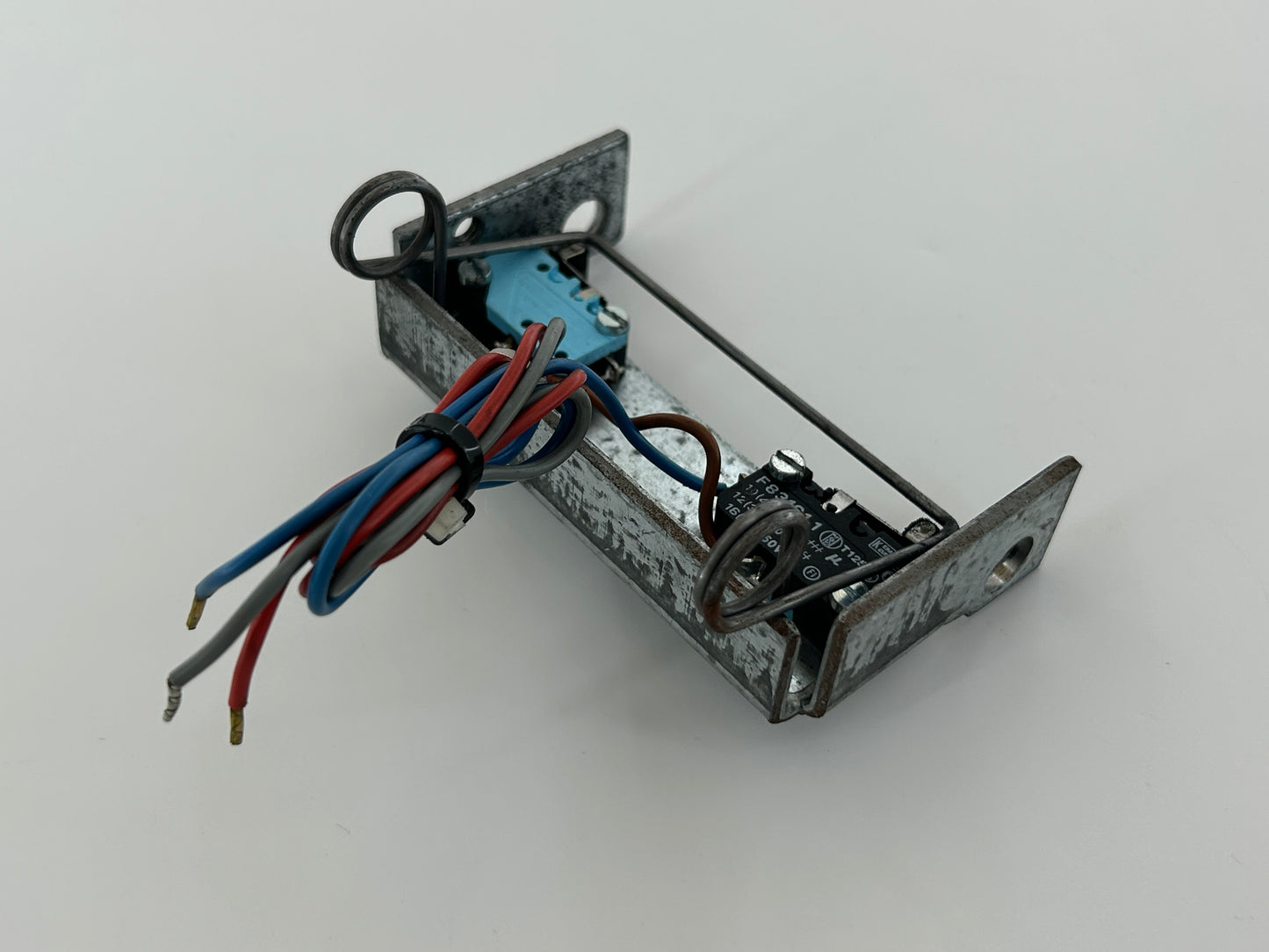 Endress GTA610 limit switch end stop sensor switch button position switch micro switch contact switch button