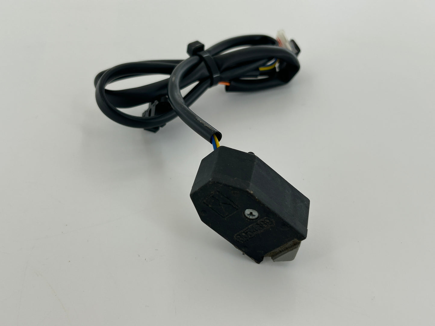 Teckentrup CarTeck 252B limit switch sensor switch push button position switch end stop micro switch contact switch button