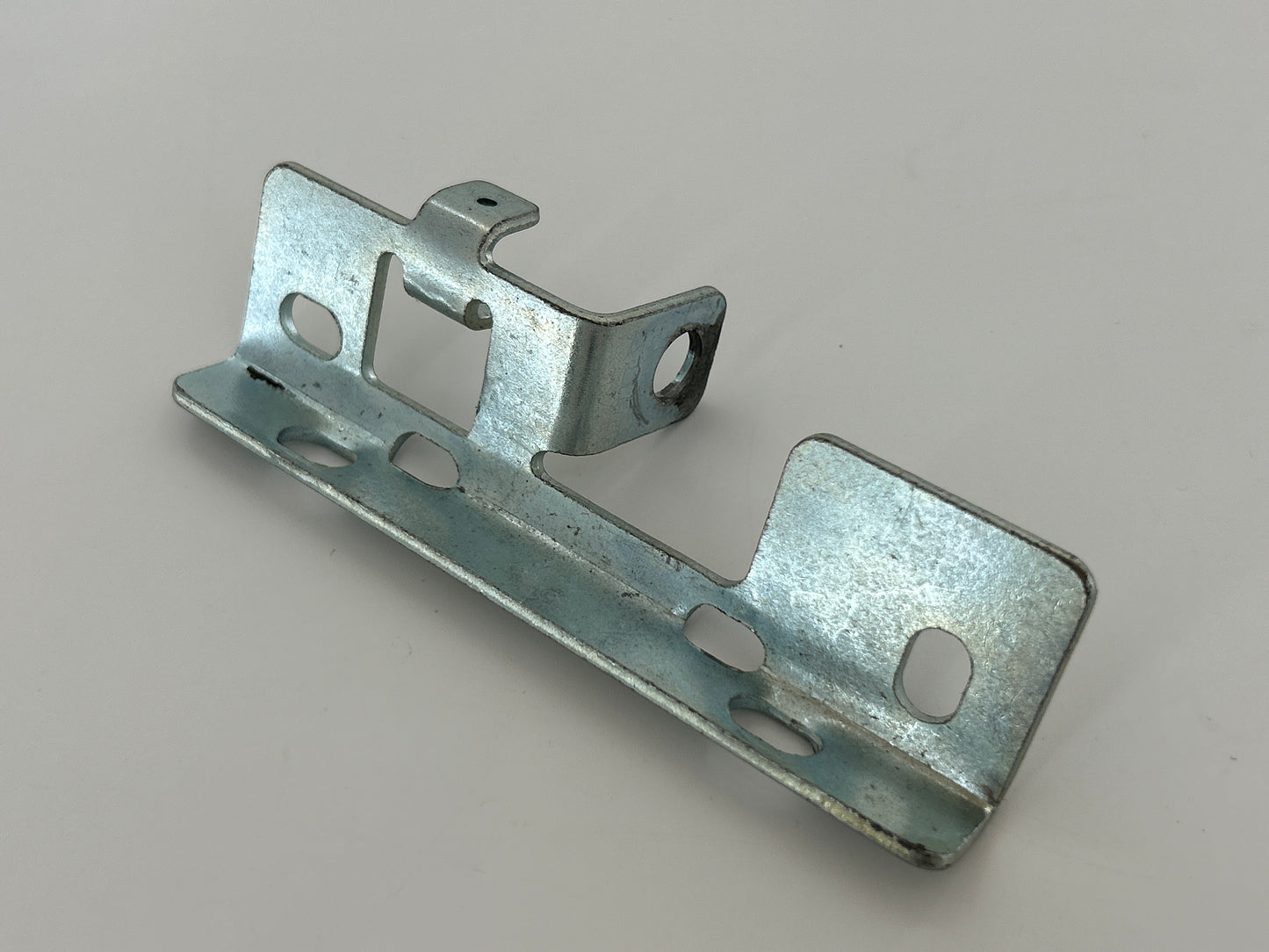 Bernal G 401-80 gate angle gate fastening gate connector gate fitting gate leaf angle retaining angle gate fitting angle gate lock gate connection bracket