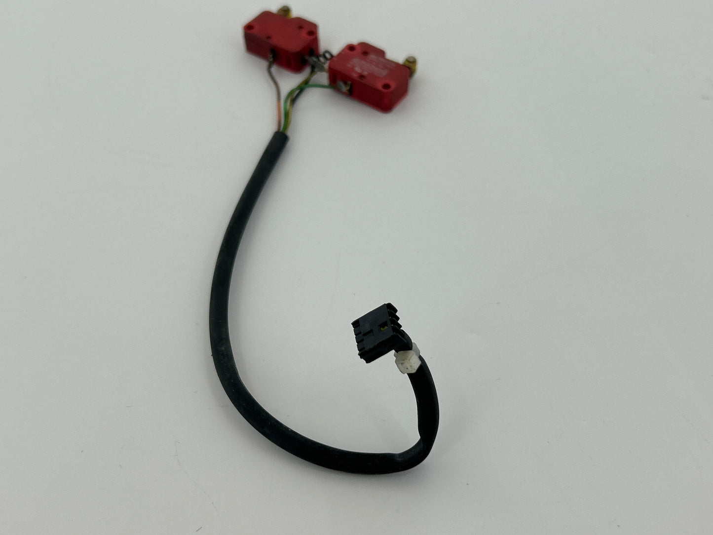 Berner GHT60 Endschalter Schalter Sensor Hallsensor Taster Positionsschalter Endanschlag Microschalter Kontaktschalter Knopf