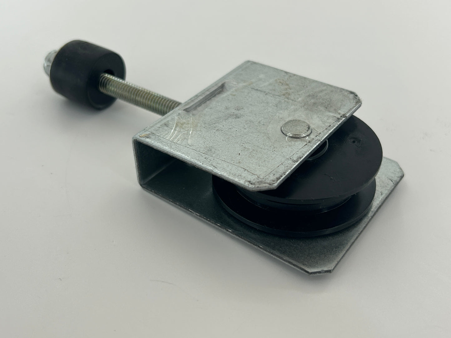Novoferm Tormatic RUN601 Kettenwender Umlenkung Rad Rolle Laufrolle Umlenkrolle Führungsrolle Spannrolle Antriebsrolle Kettenführung