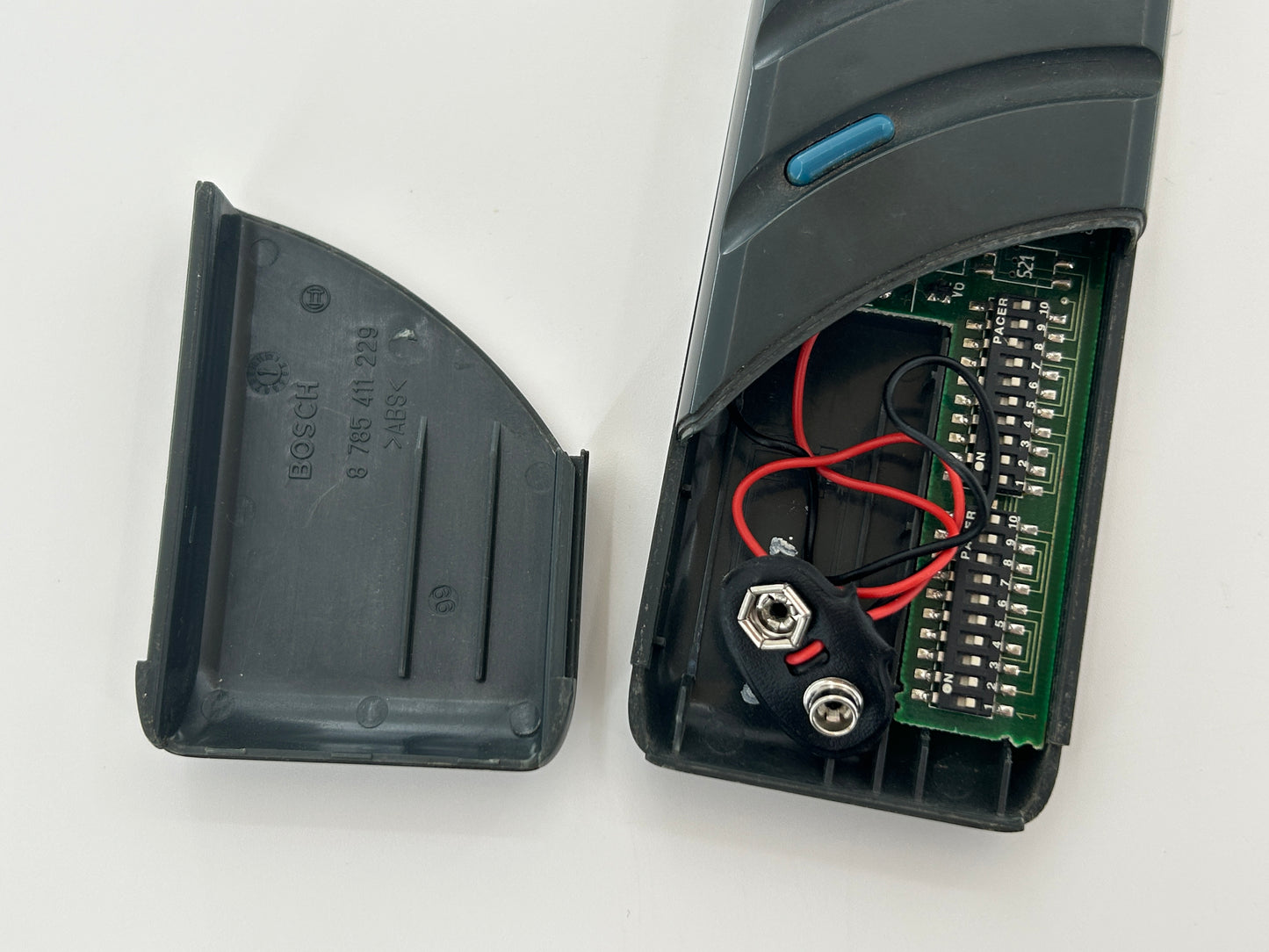 Bosch YELLOW hand transmitter push button radio button radio remote control remote control switch gate opener transmitter