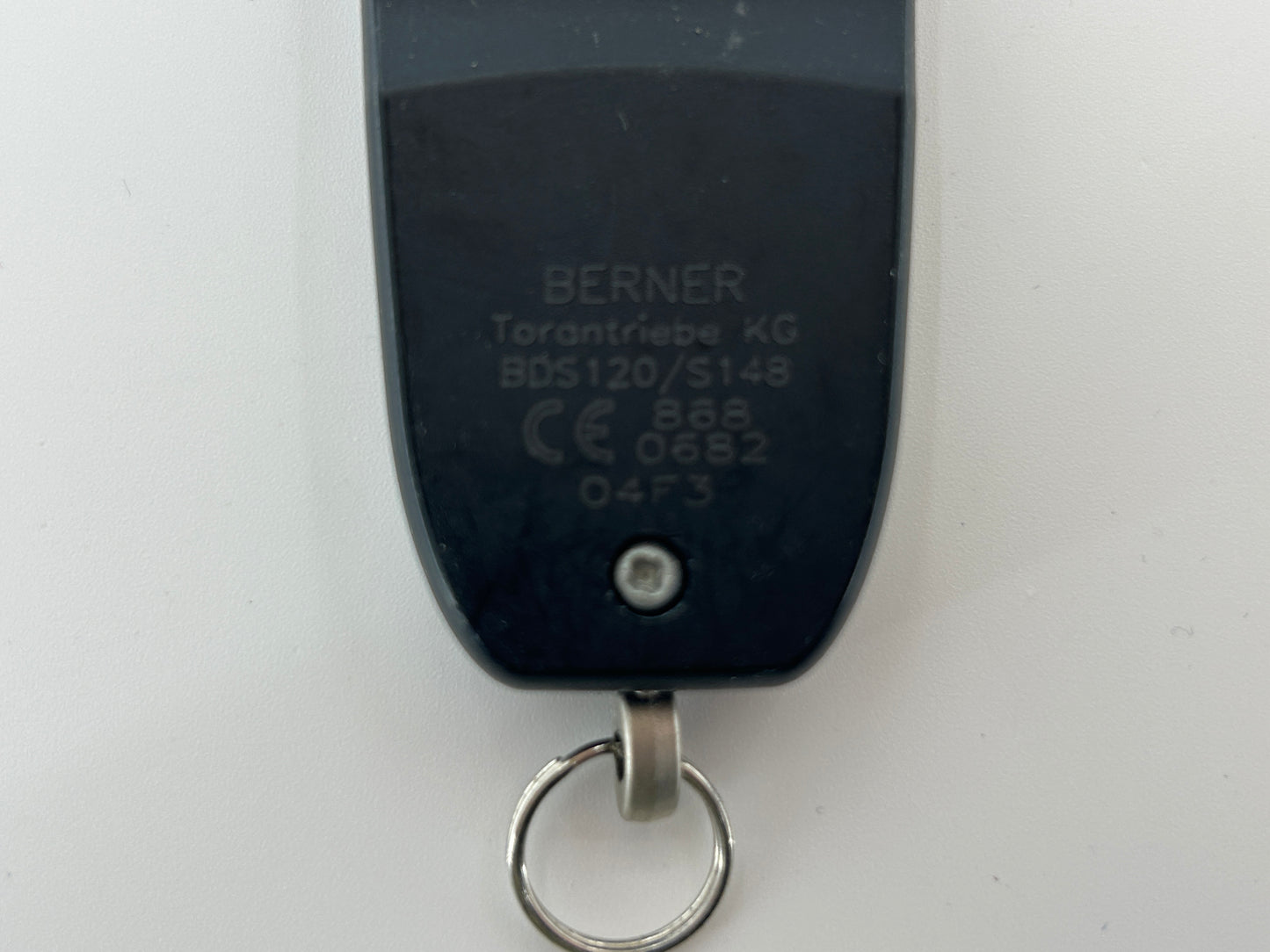 Berner hand transmitter remote control radio button radio push button remote control switch transmitter