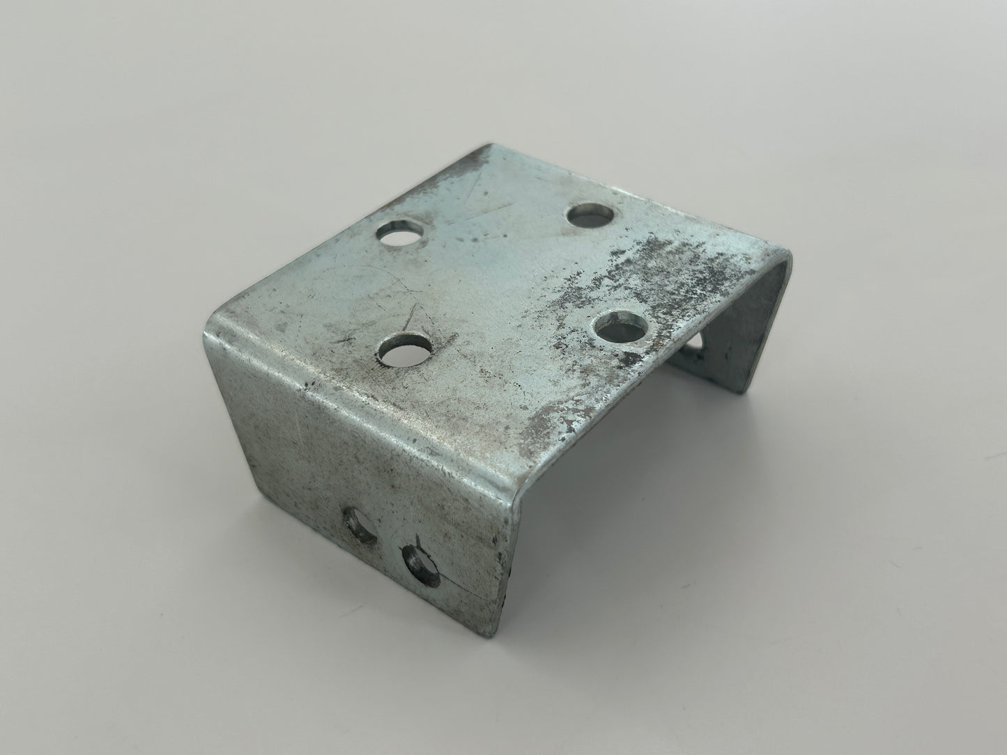 Tenpro Standard Modell 2500 Winkel Bügel Befestigung Halterung Halter Beschlag Haltewinkel Schienenbefestigung Sturzwinkel Sturzhalter