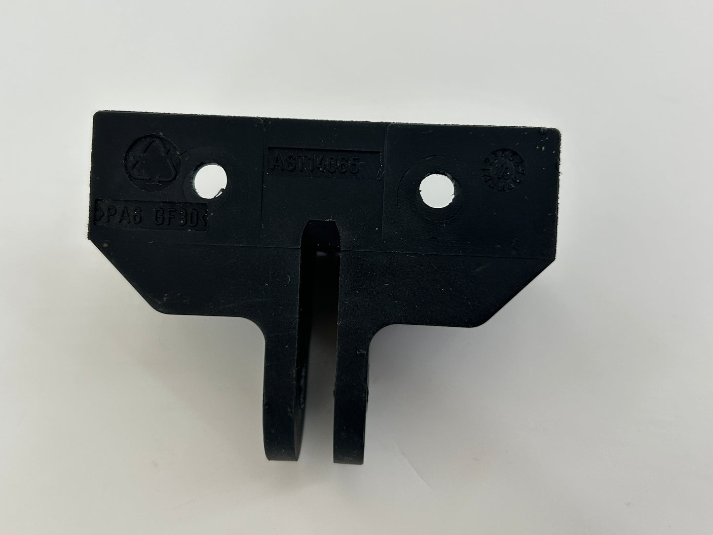 Hörmann Liftronic 500 Torbefestigung Torwinkel Toranbindern Torbeschlag Torblattwinkel Winkel Halterung Halter Haltewinkel Torbeschlagswinkel Toranschlusskonsole Torverschluss