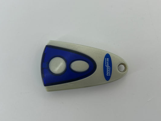 Novoferm Handsender Drücker Fernbedienung Funktaster Funk Fernsteuerung Schalter Toröffner Transmitter Handöffner