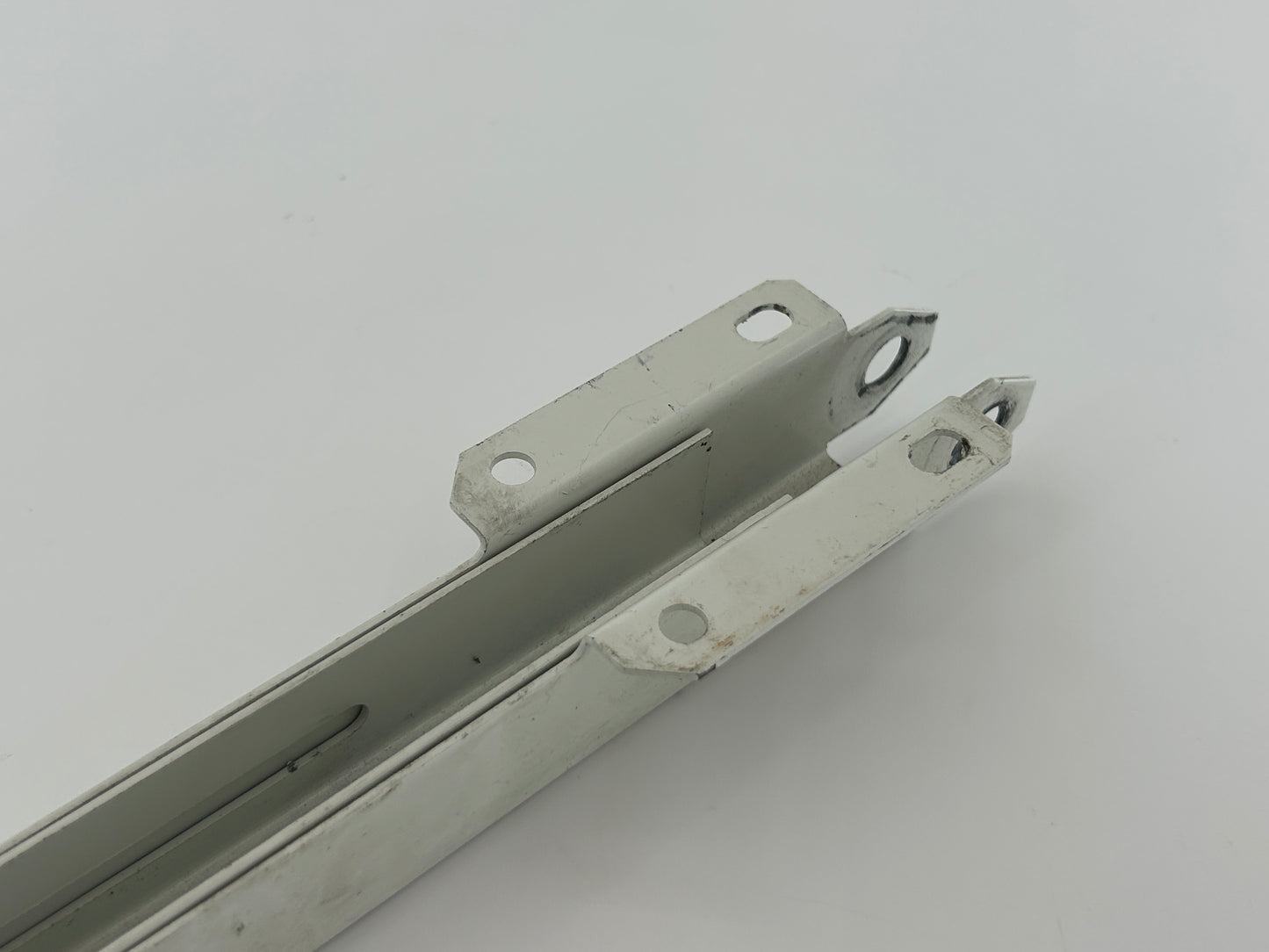 Berner BT70 Winkel Torwinkel Torbefestigung Toranbinder Torbeschlag Torblattwinkel Haltewinkel Torbeschlagswinkel Torverschluss Toranschlusskonsole
