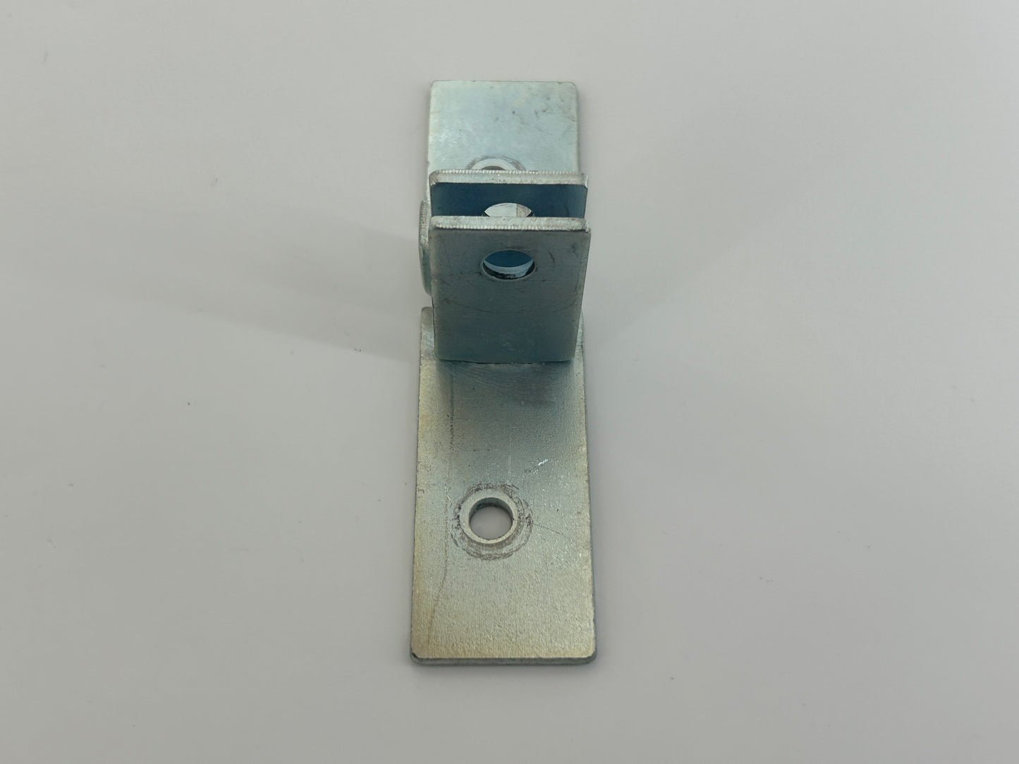 Ruku RB430 Torwinkel Winkel Torbefestigung Toranbinder Torbeschlag Torblattwinkel Haltewinkel Torbeschlagswinkel Torverschluss Toranschlusskonsole