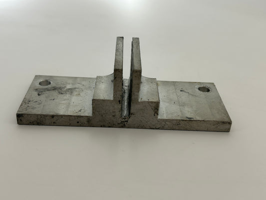 Alltronik Speed 70 Torbefestigung Torwinkel Toranbindern Torbeschlag Torblattwinkel Winkel Halterung Halter Haltewinkel Torbeschlagswinkel Toranschlusskonsole Torverschluss