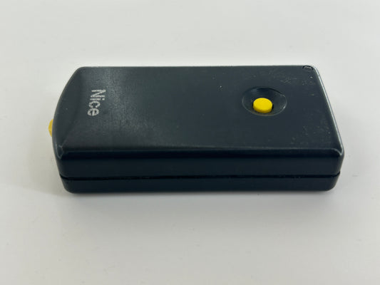 Bernal Handsender Funktaster Funk Drücker Fernbedienung Fernsteuerung Schalter Toröffner Transmitter Handöffner