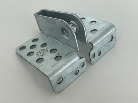 Marantec Comfort 380 Torbefestigung Torwinkel Toranbindern Torbeschlag Torblattwinkel Winkel Halterung Halter Haltewinkel Torbeschlagswinkel Toranschlusskonsole Torverschluss