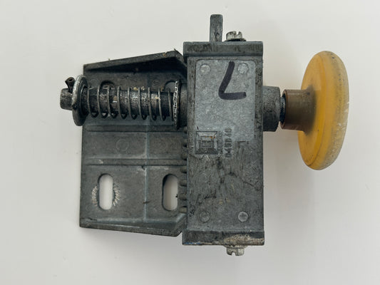 Hörmann N80 Links Winkel Halterung Halter Haltewinkel Rolle